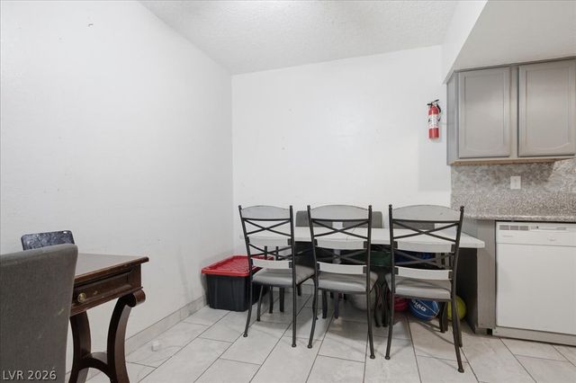 6148 Camino De Rosa Drive, Las Vegas, NV 89108