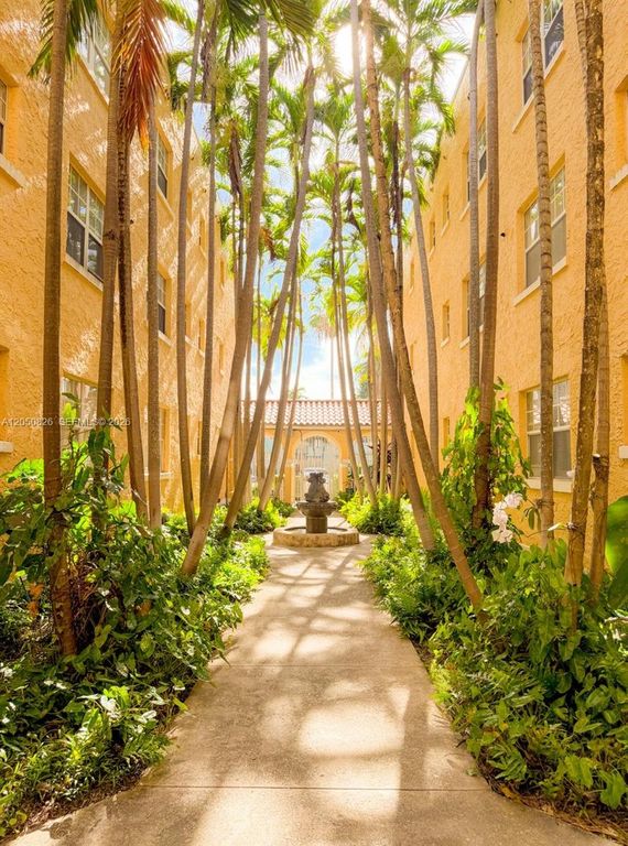1255 Pennsylvania Ave 117, Miami Beach, FL 33139