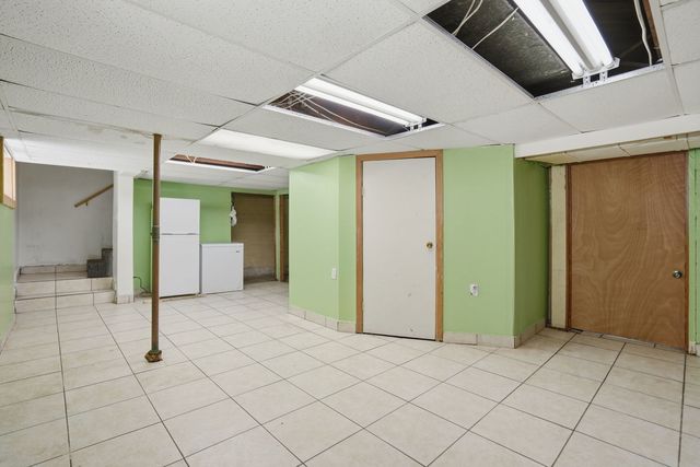 2175 18TH Street, East Moline, IL 61244