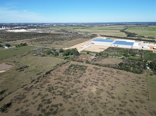 29314 Cherokee Lane, Waller, TX 77484