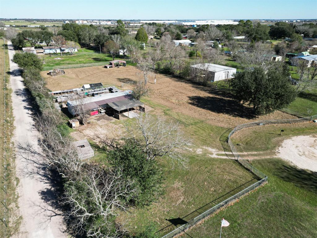 29314 Cherokee Lane, Waller, TX 77484