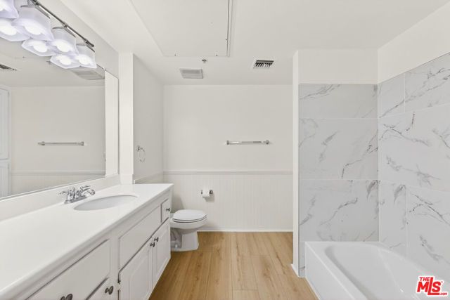 13200 Pacific Promenade 351, Los Angeles, CA 90094