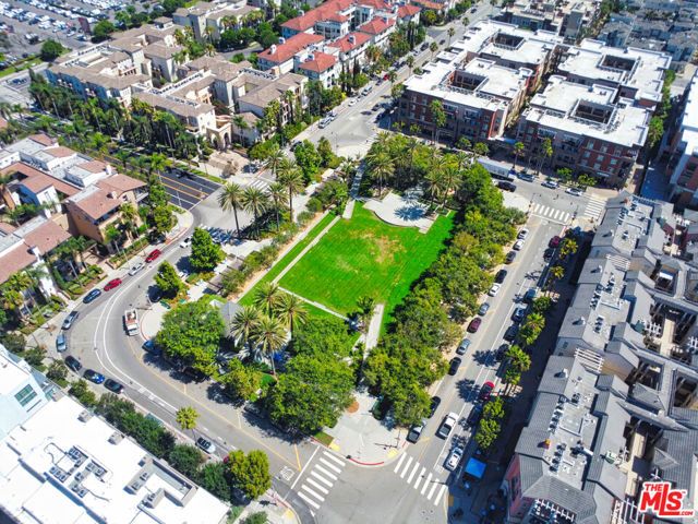 13200 Pacific Promenade 351, Los Angeles, CA 90094