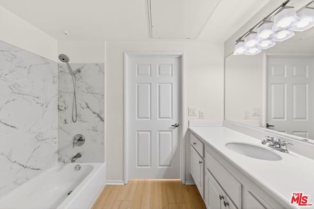 13200 Pacific Promenade 351, Los Angeles, CA 90094