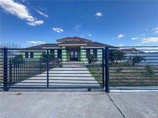 5512 Lakota Drive, Edinburg, TX 78542