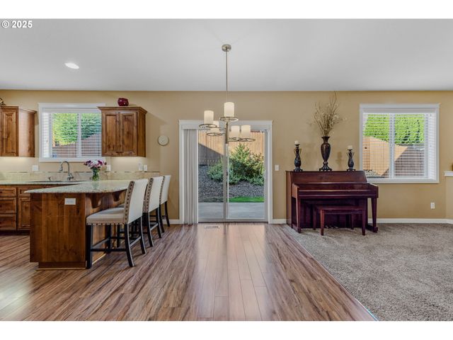 5710 Ne 62ND St, Vancouver, WA 98661