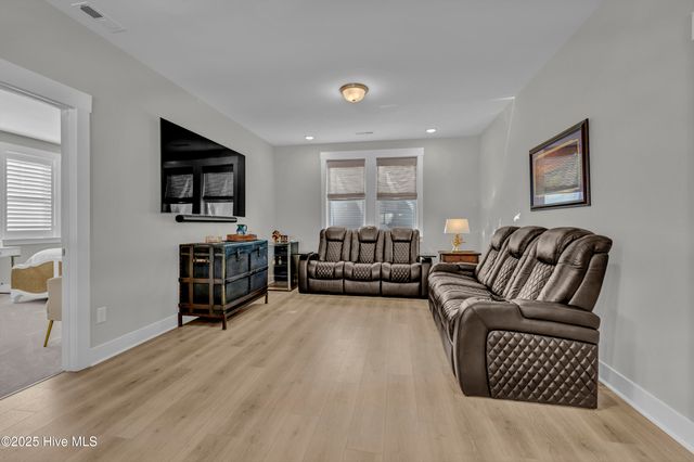 4041 Watersail Drive, Wilmington, NC 28409