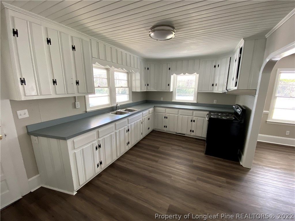 1502 Gillespie Street, Fayetteville, NC 28306 — photo 3