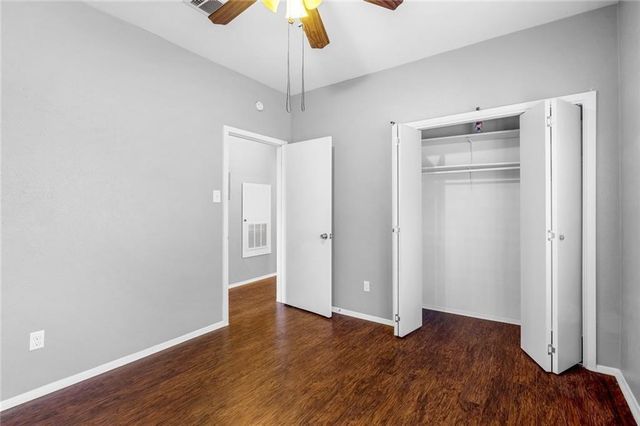 5305 Indio DR B, Austin, TX 78745