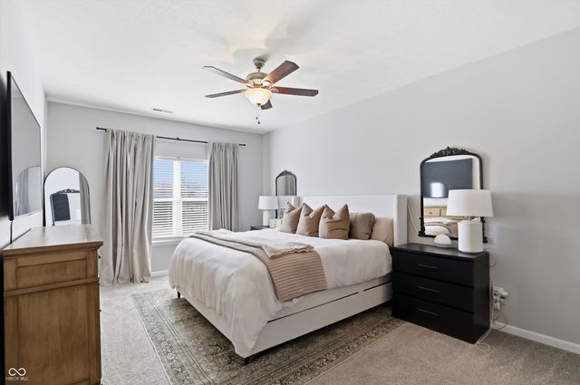 410 Shadetree Court, Sheridan, IN 46069