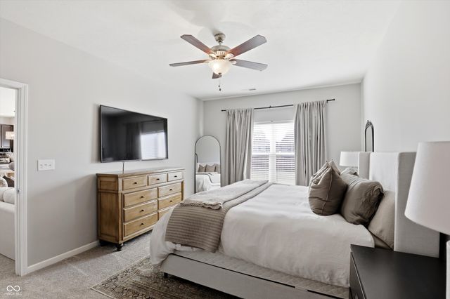 410 Shadetree Court, Sheridan, IN 46069