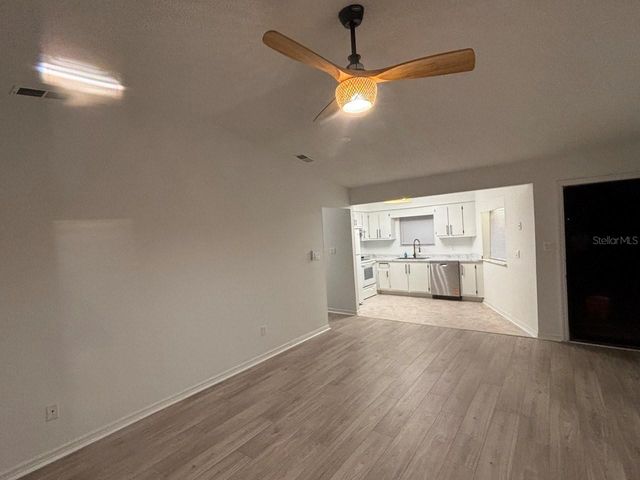 1831 FOXHALL CIRCLE, Kissimmee, FL 34741