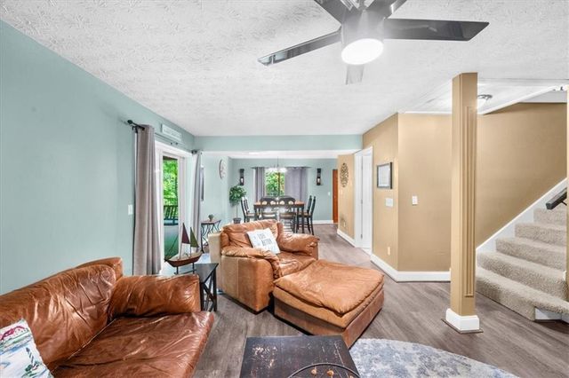 9670 Lee Circle, Gainesville, GA 30506