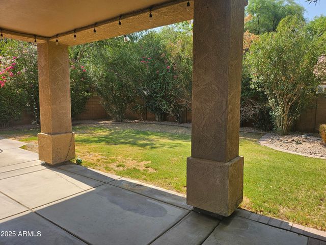 2711 W MEGAN Street, Chandler, AZ 85224