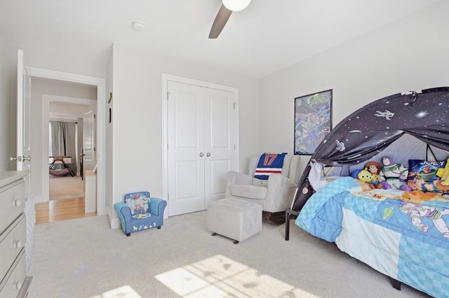 34 Pouts Ln 34, Uxbridge, MA 01569