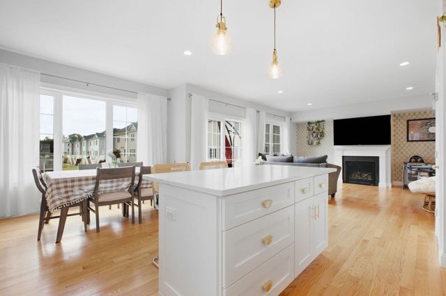 34 Pouts Ln 34, Uxbridge, MA 01569