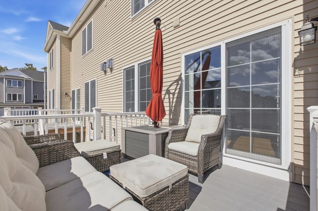 34 Pouts Ln 34, Uxbridge, MA 01569