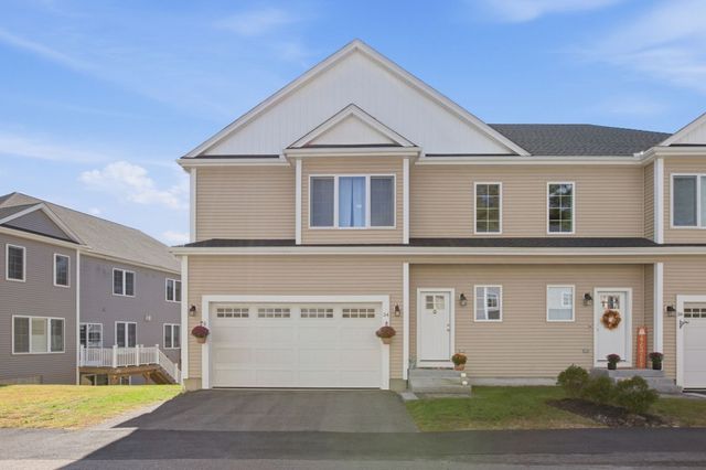 34 Pouts Ln 34, Uxbridge, MA 01569
