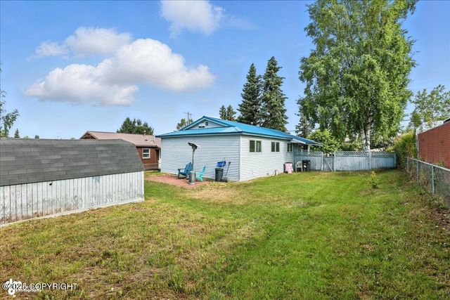 3634 E 16th Avenue, Anchorage, AK 99508