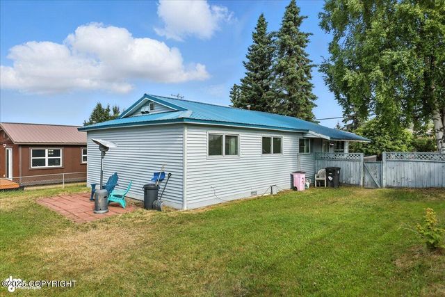 3634 E 16th Avenue, Anchorage, AK 99508
