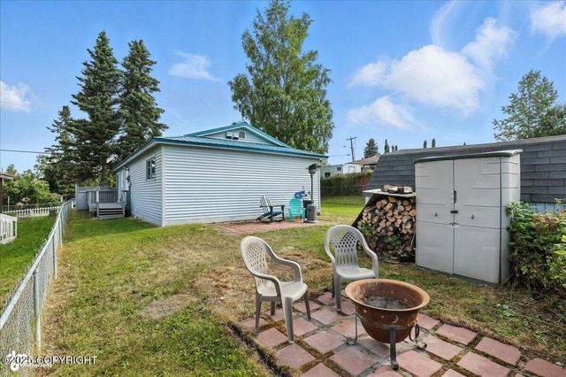 3634 E 16th Avenue, Anchorage, AK 99508