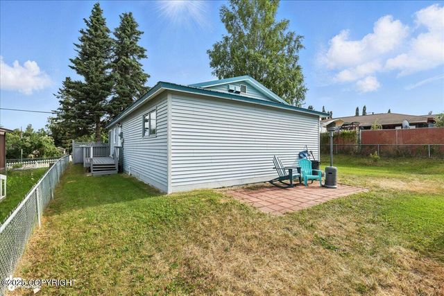 3634 E 16th Avenue, Anchorage, AK 99508