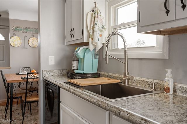 1310 Gary Boulevard, Brunswick, OH 44212