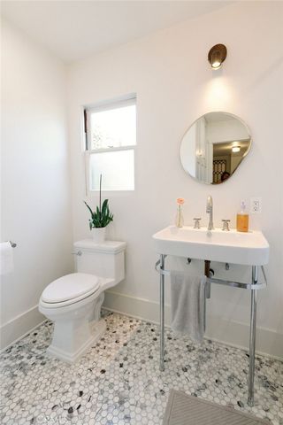 1955 Marengo, South Pasadena, CA 91030