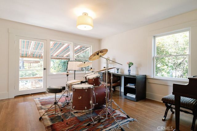 1955 Marengo, South Pasadena, CA 91030