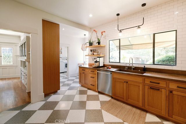 1955 Marengo, South Pasadena, CA 91030