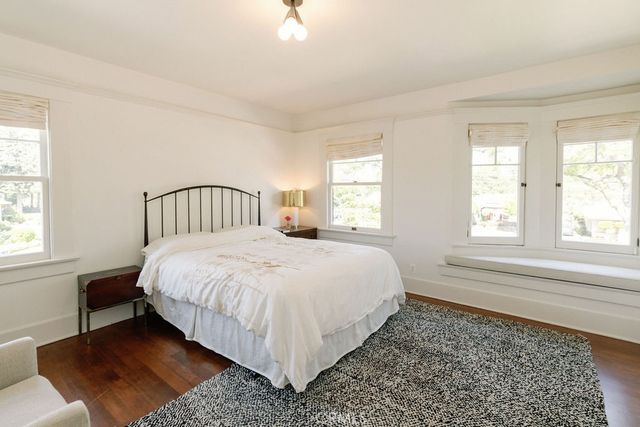1955 Marengo, South Pasadena, CA 91030