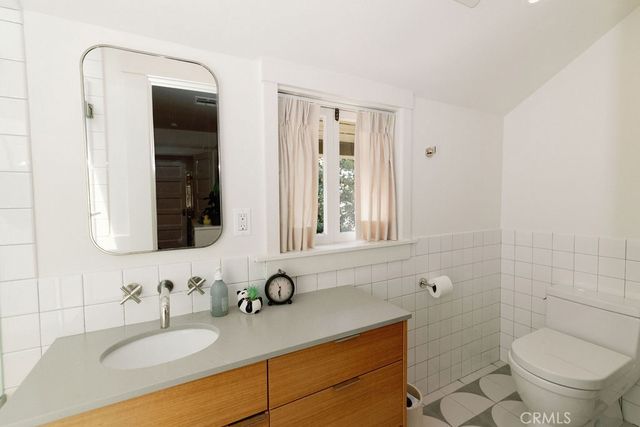 1955 Marengo, South Pasadena, CA 91030