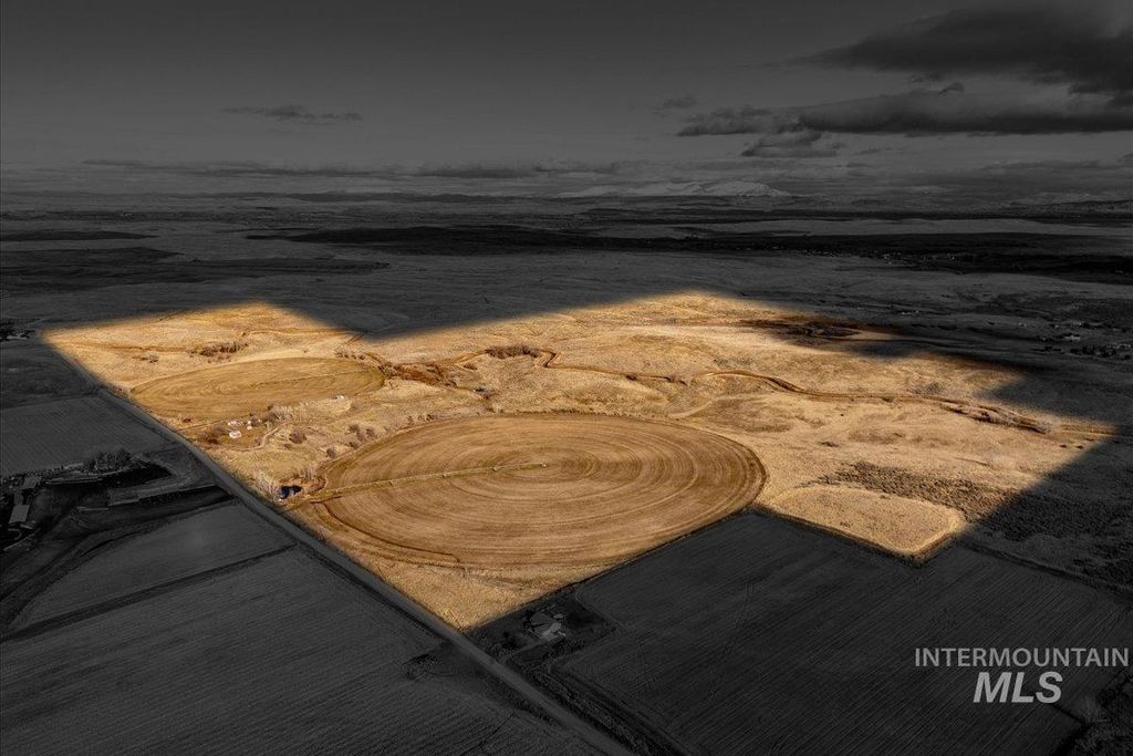 1310 Crest Rd, Caldwell, ID 83607 photo 12