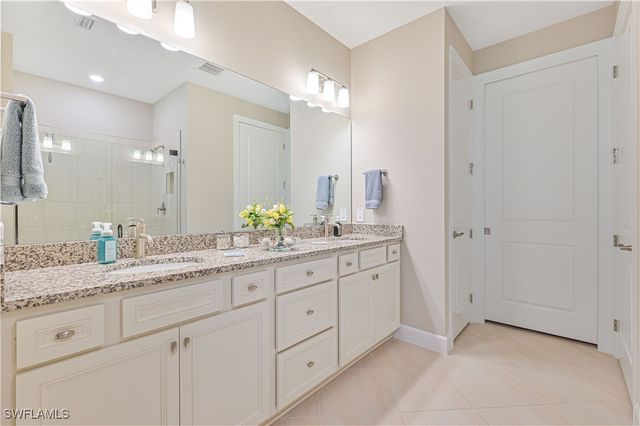 16688 Rolling Rock BLVD, Alva, FL 33920
