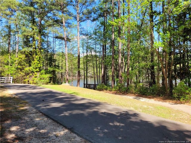 1405 Briarcliff Drive, Fayetteville, NC 28303