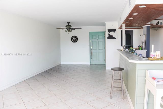 2001 Atlantic Shores Blvd 312, Hallandale Beach, FL 33009