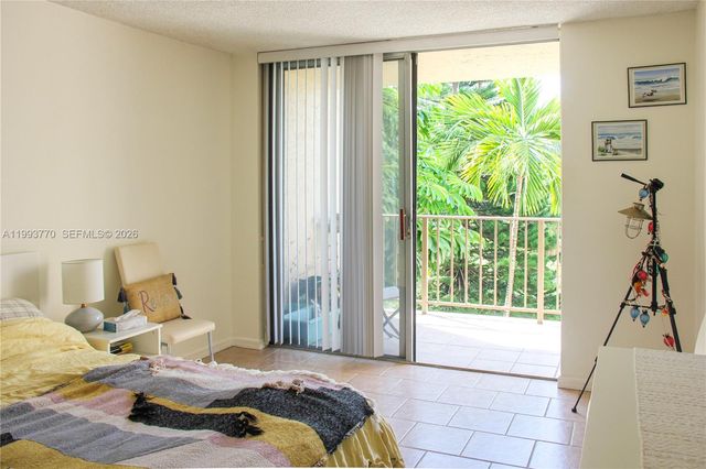 2001 Atlantic Shores Blvd 312, Hallandale Beach, FL 33009