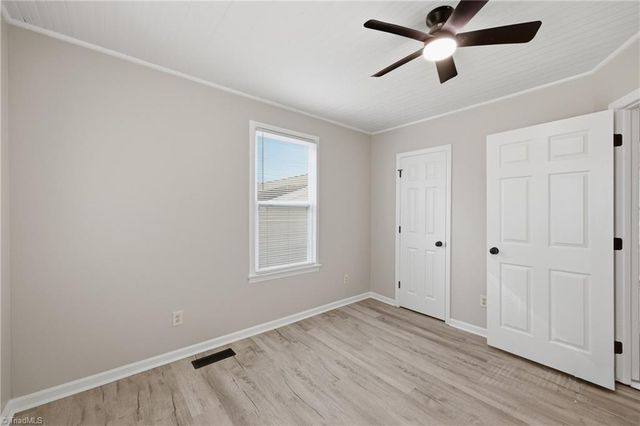 621 E A Street, Newton, NC 28658