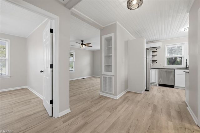 621 E A Street, Newton, NC 28658