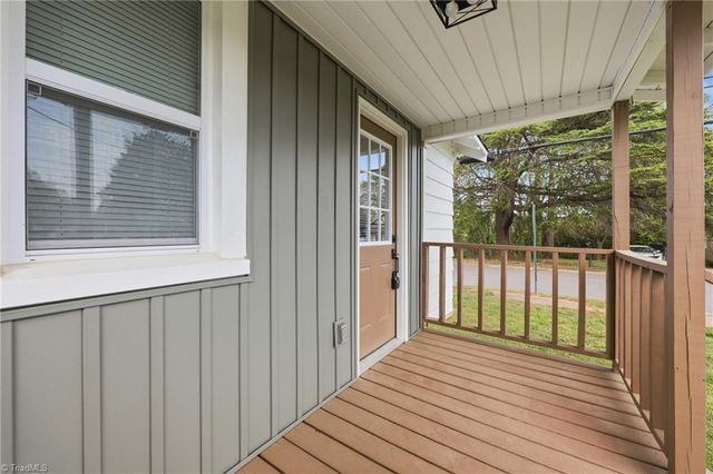 621 E A Street, Newton, NC 28658