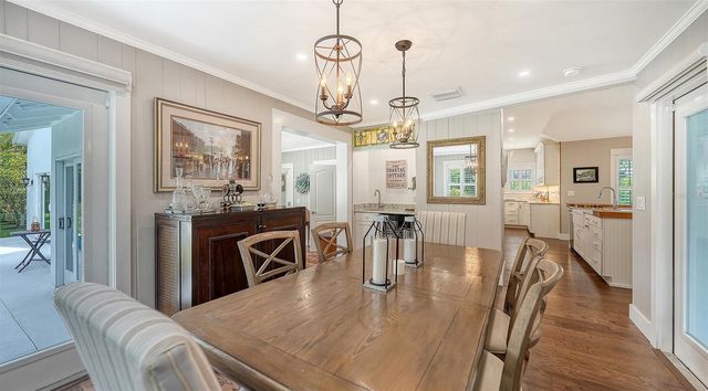 3606 PALONIA COURT, Sarasota, FL 34239