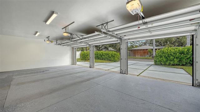 3606 PALONIA COURT, Sarasota, FL 34239