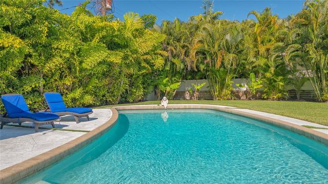 3606 PALONIA COURT, Sarasota, FL 34239