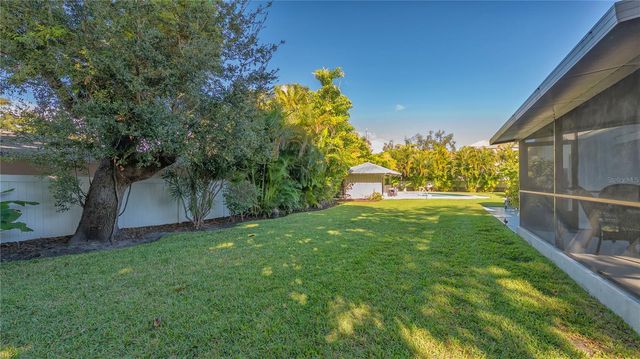 3606 PALONIA COURT, Sarasota, FL 34239