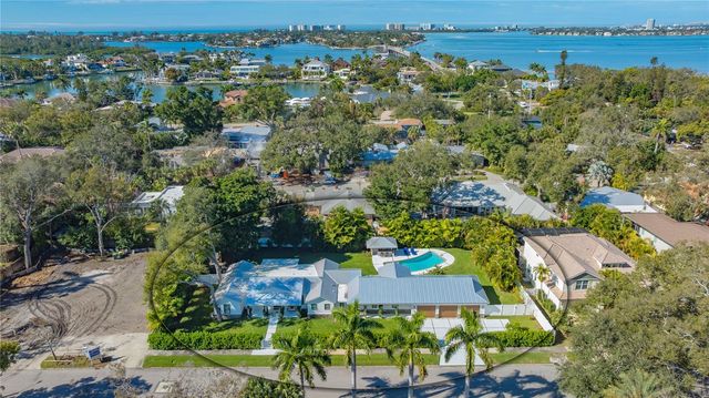 3606 PALONIA COURT, Sarasota, FL 34239