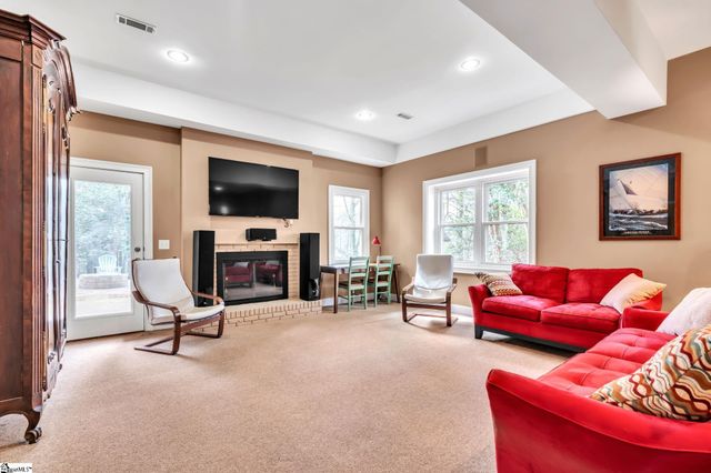 106 Scattershot Lane, Greer, SC 29650