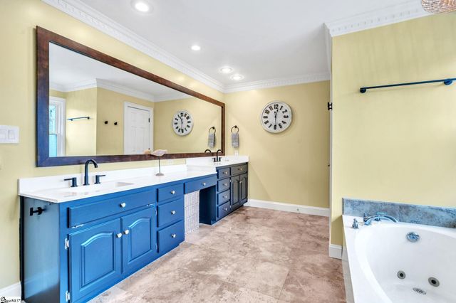 106 Scattershot Lane, Greer, SC 29650