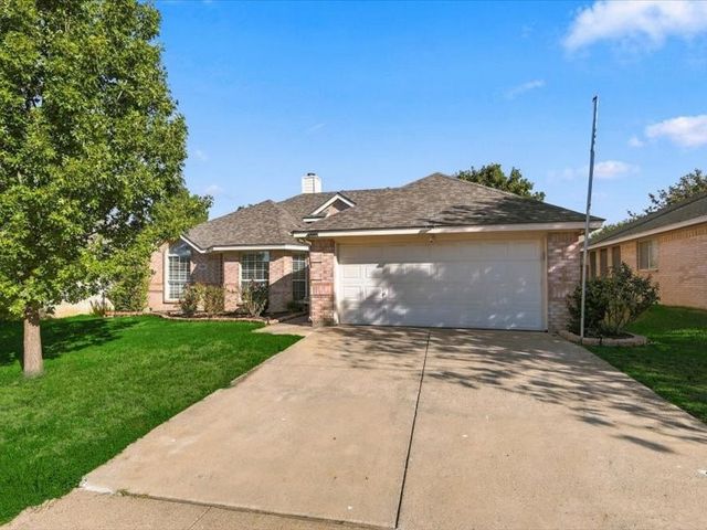 3709 Staghorn Circle N, Fort Worth, TX 76137