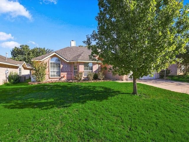 3709 Staghorn Circle N, Fort Worth, TX 76137