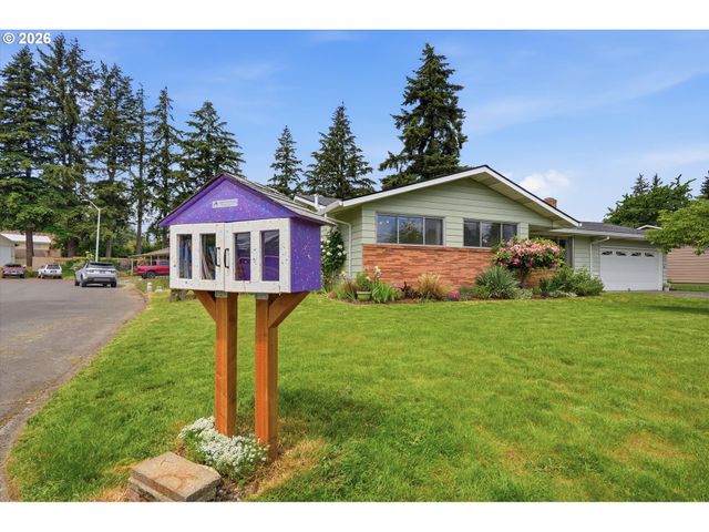 13657 Se SHERMAN Dr, Portland, OR 97233